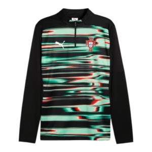 Camisa Seleção Portugal Pré-jogo 25/26 manga longa - Torcedor Puma Masculina - Preta com detalhes em verde e vermelho